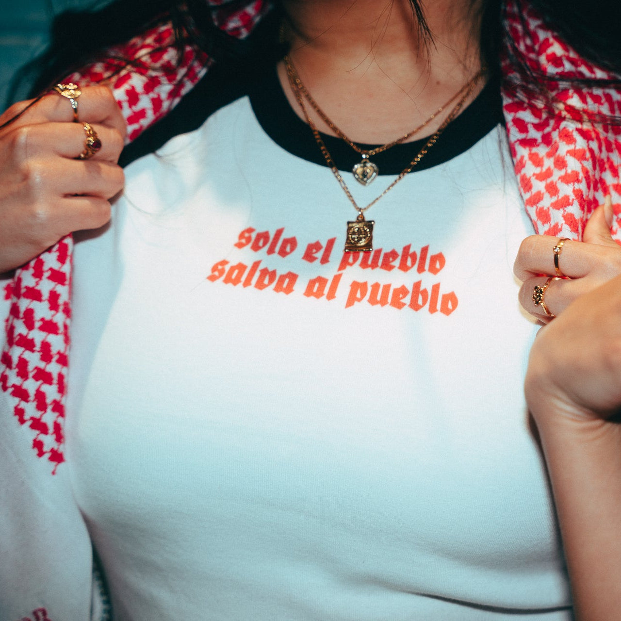 Solo el Pueblo Salva al Pueblo | Baby Tee